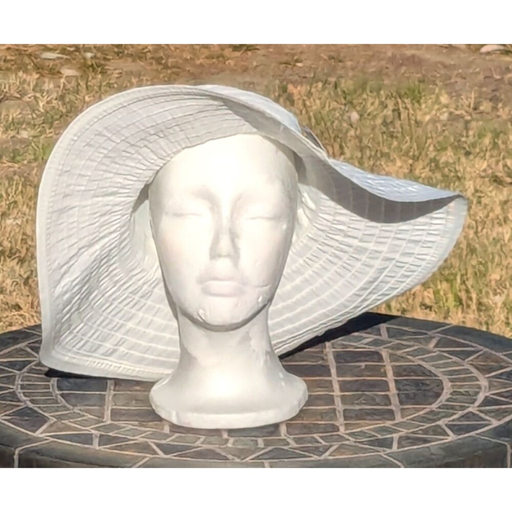 NYC Underground Womens Cloud White Large Brim Sun Shade Hat Packable OSFM NWT